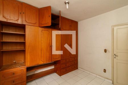 Quarto 2 de casa para alugar com 2 quartos, 85m² em Vila Constança, São Paulo