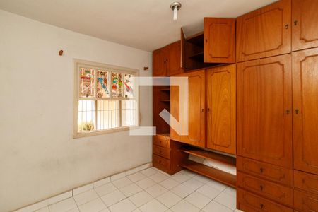 Quarto 2 de casa para alugar com 2 quartos, 85m² em Vila Constança, São Paulo