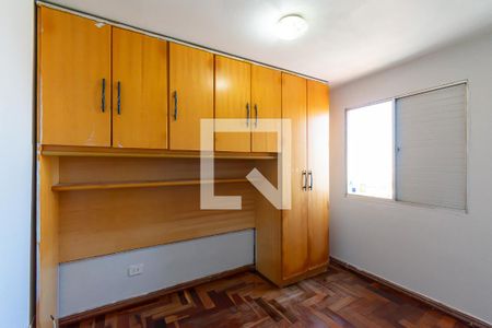 Quarto 2 de apartamento para alugar com 2 quartos, 54m² em Vila Primavera, São Paulo