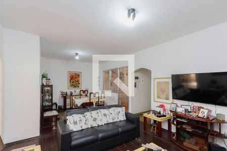 Sala de casa para alugar com 7 quartos, 244m² em Bortolândia, São Paulo