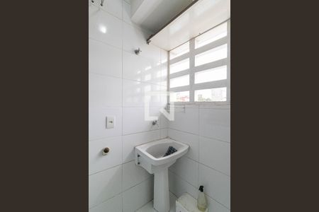 Sala/Cozinha/Área de Serviço  de apartamento para alugar com 3 quartos, 66m² em Vila Santana, São Paulo