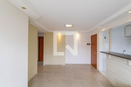 Sala/Cozinha/Área de Serviço  de apartamento para alugar com 3 quartos, 66m² em Vila Santana, São Paulo