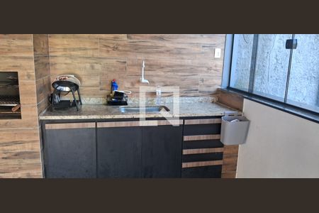 Casa de Condomínio à venda com 3 quartos, 360m² em Taquara, Rio de Janeiro