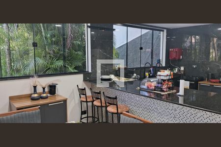 Casa de Condomínio à venda com 3 quartos, 360m² em Taquara, Rio de Janeiro