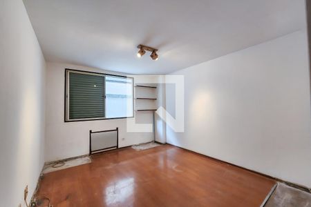 Quarto de apartamento para alugar com 2 quartos, 100m² em Cosme Velho, Rio de Janeiro