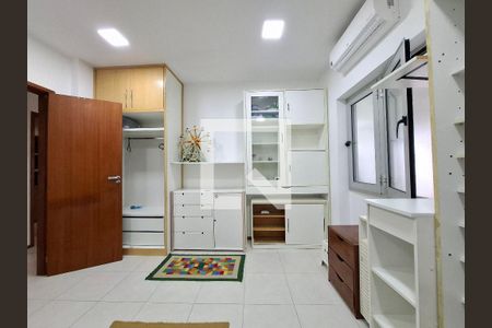 Quarto 1 de apartamento para alugar com 3 quartos, 98m² em Botafogo, Rio de Janeiro