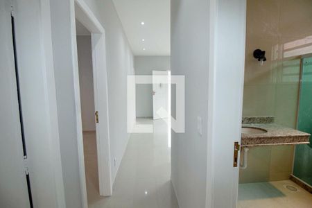 Sala - Corredor de casa para alugar com 3 quartos, 129m² em Vila da Penha, Rio de Janeiro