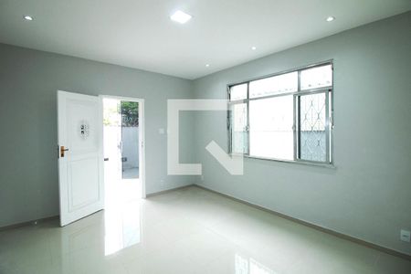 Sala de casa para alugar com 3 quartos, 129m² em Vila da Penha, Rio de Janeiro