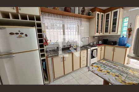 Casa à venda com 3 quartos, 191m² em Campo Belo, São Paulo