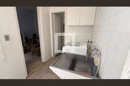 Casa à venda com 3 quartos, 191m² em Campo Belo, São Paulo