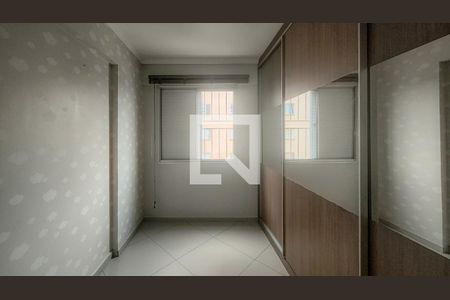 Quarto 1 de apartamento à venda com 2 quartos, 48m² em Vila Emir, São Paulo
