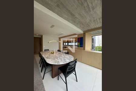 Apartamento à venda com 2 quartos, 162m² em Vila Nova Conceição, São Paulo