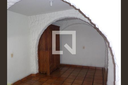 Casa à venda com 3 quartos, 840m² em Interlagos, São Paulo