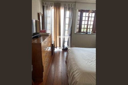 Casa à venda com 3 quartos, 220m² em Jardim da Gloria, São Paulo