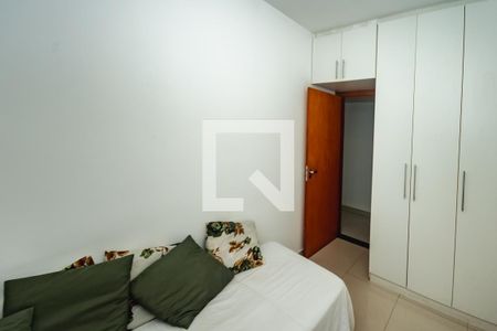 Apartamento à venda com 3 quartos, 90m² em Itapoã, Belo Horizonte