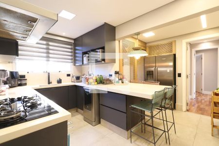 Cozinha de apartamento à venda com 4 quartos, 175m² em Pompeia, São Paulo