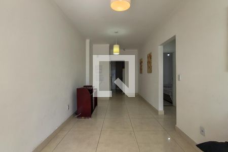 Sala de apartamento para alugar com 2 quartos, 80m² em Guilhermina, Praia Grande