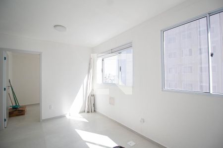 Sala de apartamento para alugar com 1 quarto, 34m² em Jardim Pereira Leite, São Paulo