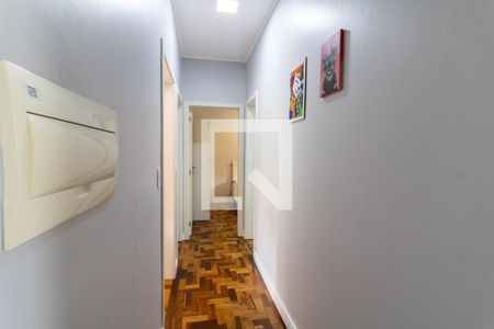 Corredor de apartamento à venda com 3 quartos, 80m² em Tristeza, Porto Alegre