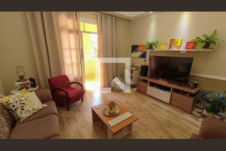 Casa à venda com 200m², 5 quartos e 2 vagasSala