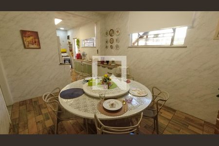 Casa à venda com 200m², 5 quartos e 2 vagasCopa