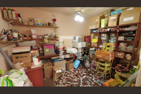 Casa à venda com 200m², 5 quartos e 2 vagasÁrea comum
