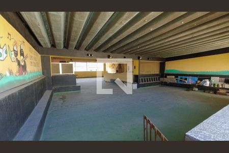 Casa à venda com 200m², 5 quartos e 2 vagasTerraço