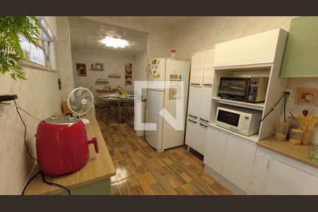 Casa à venda com 200m², 5 quartos e 2 vagasCozinha
