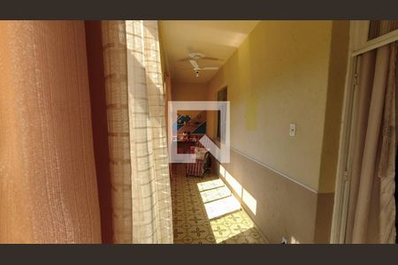 Casa à venda com 200m², 5 quartos e 2 vagasVaranda