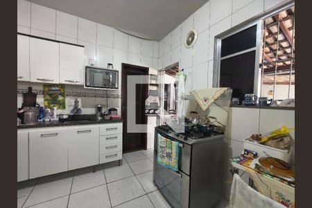 Cozinha de casa à venda com 2 quartos, 525m² em Taquara, Rio de Janeiro
