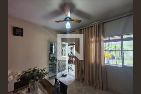 Sala de casa à venda com 2 quartos, 525m² em Taquara, Rio de Janeiro