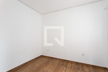 Quarto 1  de apartamento para alugar com 2 quartos, 43m² em Itaquera, São Paulo