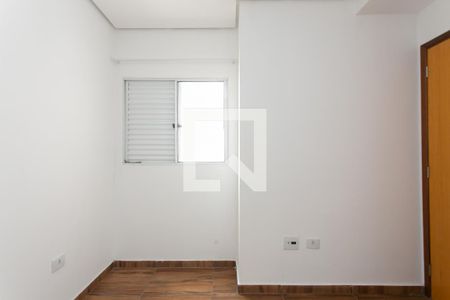 Quarto 1  de apartamento para alugar com 2 quartos, 43m² em Itaquera, São Paulo