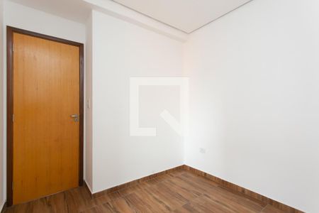 Quarto 1  de apartamento para alugar com 2 quartos, 43m² em Itaquera, São Paulo