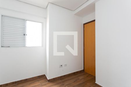 Quarto 1  de apartamento para alugar com 2 quartos, 43m² em Itaquera, São Paulo