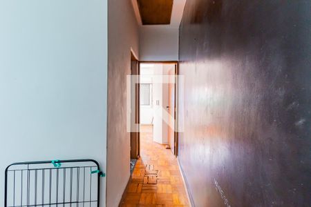 Corredor de casa à venda com 2 quartos, 130m² em Campo Belo, São Paulo