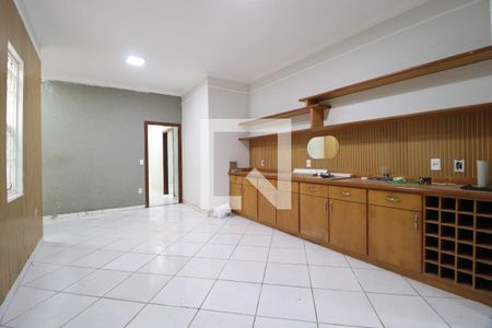 Sala de casa para alugar com 4 quartos, 300m² em Patrimônio, Uberlândia