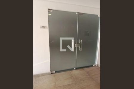 Apartamento à venda com 2 quartos, 45m² em Km 18, Osasco