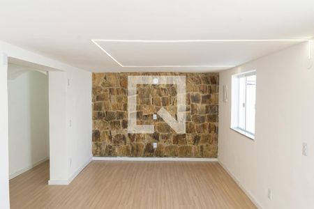 Sala de casa para alugar com 2 quartos, 90m² em Campo Grande, Rio de Janeiro