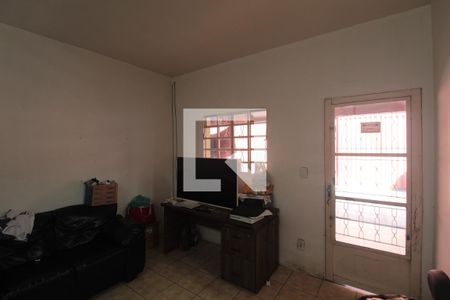 Sala de casa à venda com 6 quartos, 328m² em Céu Azul, Belo Horizonte