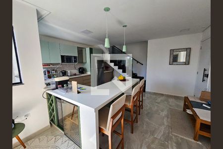 Sala/Cozinha de apartamento à venda com 2 quartos, 160m² em Vila Eldizia, Santo André