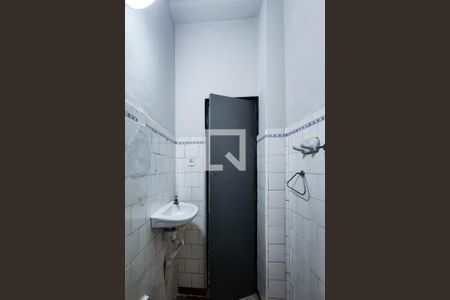 Banheiro de kitnet/studio para alugar com 1 quarto, 35m² em Imperial de São Cristóvão, Rio de Janeiro