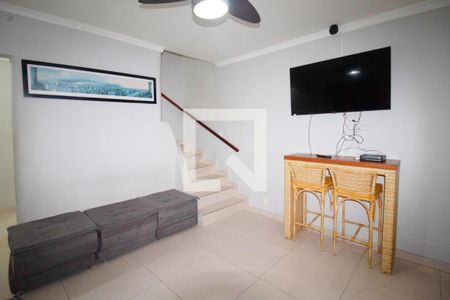 Casa à venda com 3 quartos, 104m² em Pinheiros, São Paulo