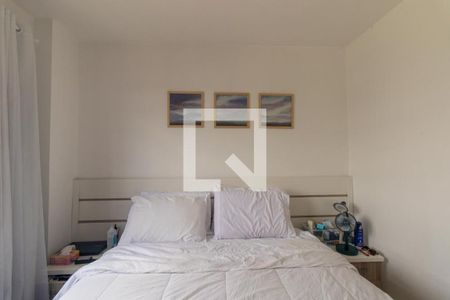 Quarto 1 Suíte de apartamento para alugar com 3 quartos, 75m² em Água Verde, Curitiba