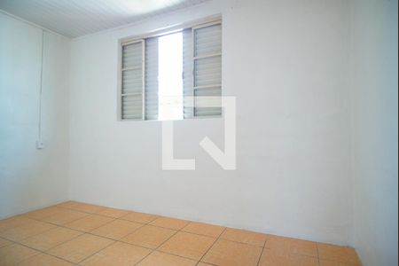 Quarto 2 de apartamento para alugar com 2 quartos, 47m² em Rubem Berta, Porto Alegre