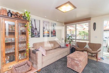 Sala de casa de condomínio à venda com 3 quartos, 110m² em Partenon, Porto Alegre