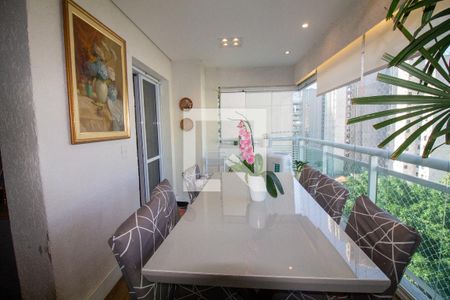 Sala de Jantar de apartamento à venda com 2 quartos, 72m² em Jardim das Acacias, São Paulo