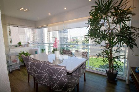 Sala de Jantar de apartamento à venda com 2 quartos, 72m² em Jardim das Acacias, São Paulo