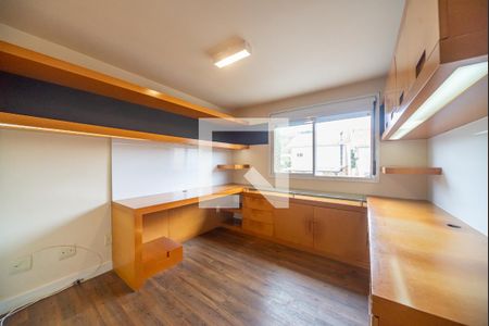 Quarto 1 de casa de condomínio à venda com 3 quartos, 100m² em Mário Quintana, Viamão