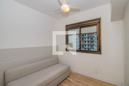 Suíte de apartamento para alugar com 2 quartos, 75m² em Santa Maria Goretti, Porto Alegre